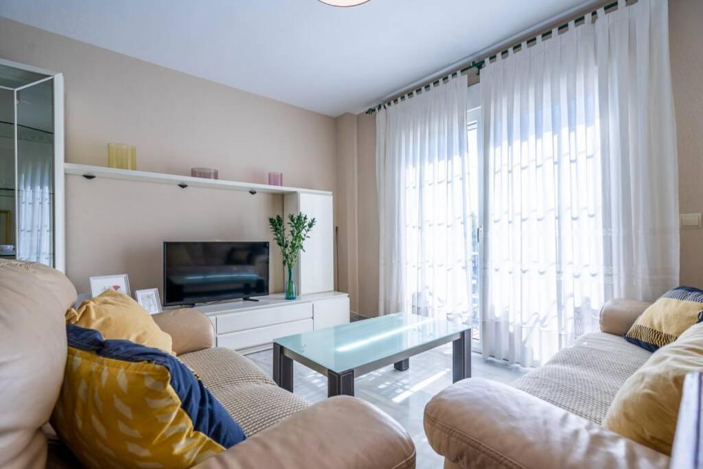 Apartamento Luminosa y soleada casa en el cento de Torre del Mar Exterior foto